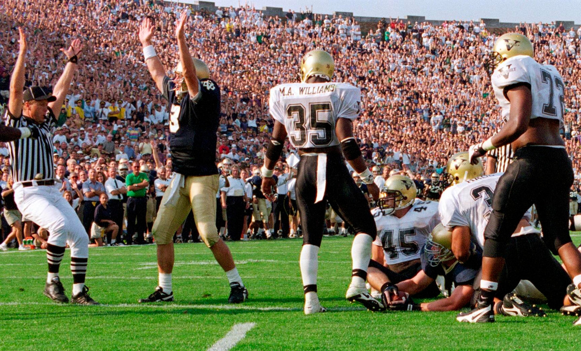 Notre Dame Fighting Irish - Official Athletics Website