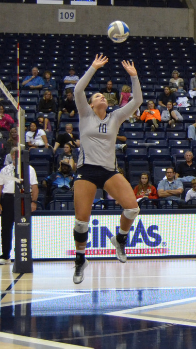 Former Xavier All-American Aubree Smith has joined the Irish as the program's volunteer assistant coach.