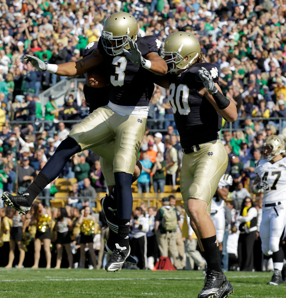 Irish Fly By Western Michigan, 44-20 (AP)