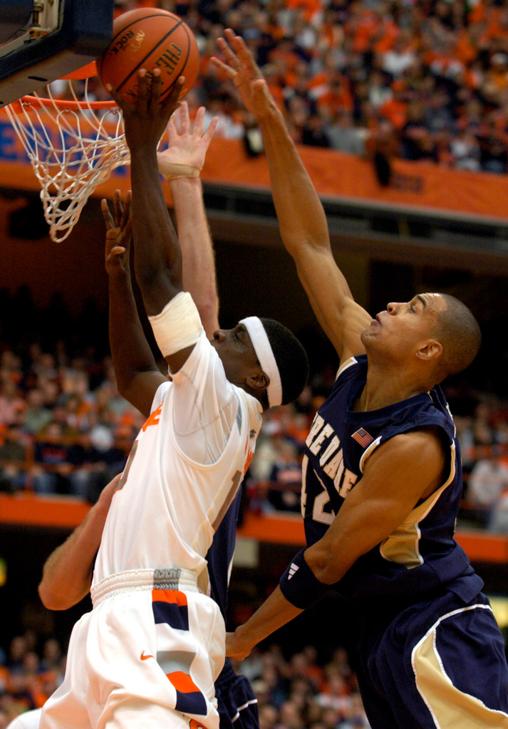 Irish Fall To Syracuse (AP)
