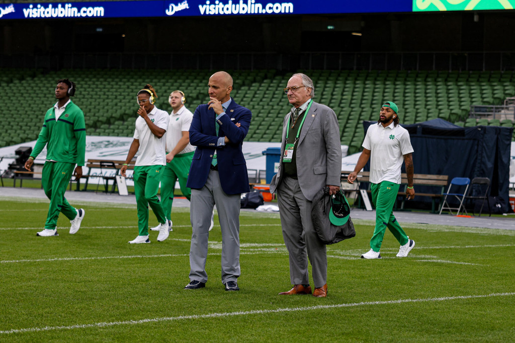 Notre Dame Fighting Irish - Official Athletics Website