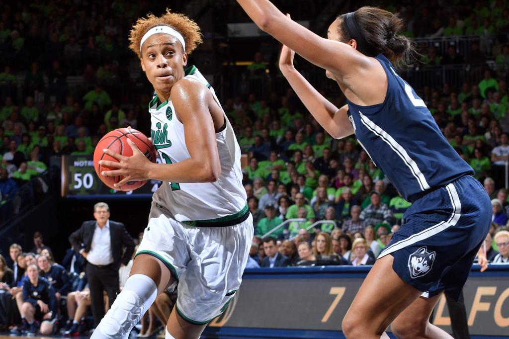 No. 1 UConn 72, No. 2 Notre Dame 61