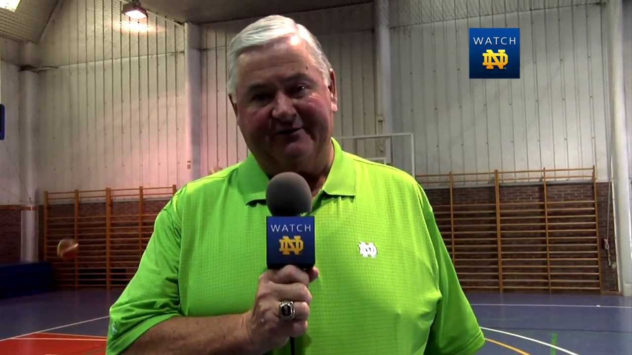 Notre Dame Women's Basketball Defeat French All-Stars in Madrid
