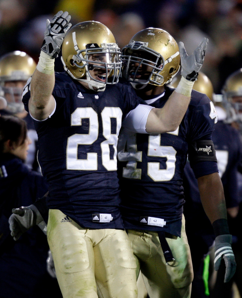Irish Halt Eagles, 20-16