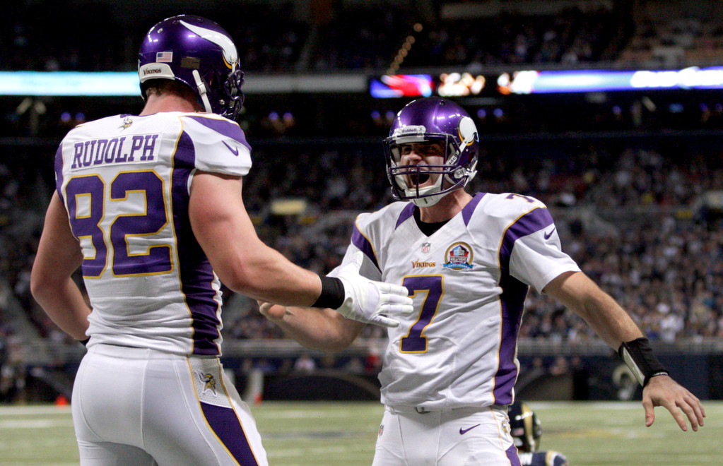 Former Irish Players in the NFL - 2012 (AP)