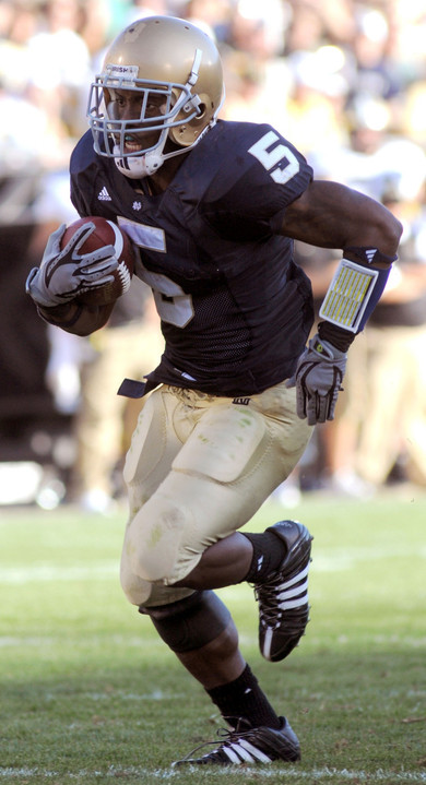 Junior halfback Armando Allen ranks second in career receptions by a Notre Dame running back.