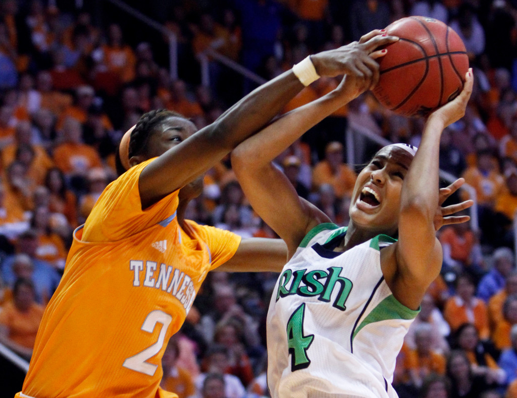 #2/3 Irish Pick Up 77-67 Win At #9 Tennessee (AP)