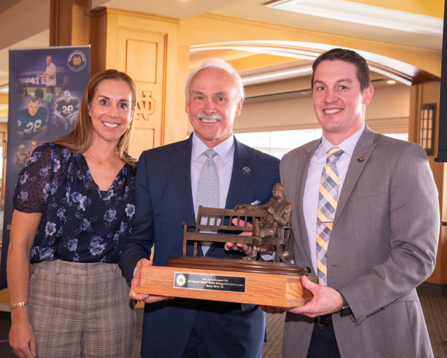Notre Dame Fighting Irish - Official Athletics Website