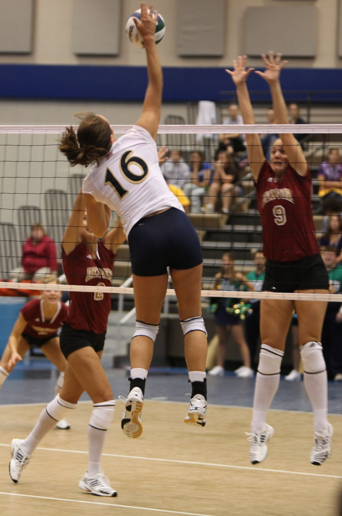 Irish Volleyball vs. Denver