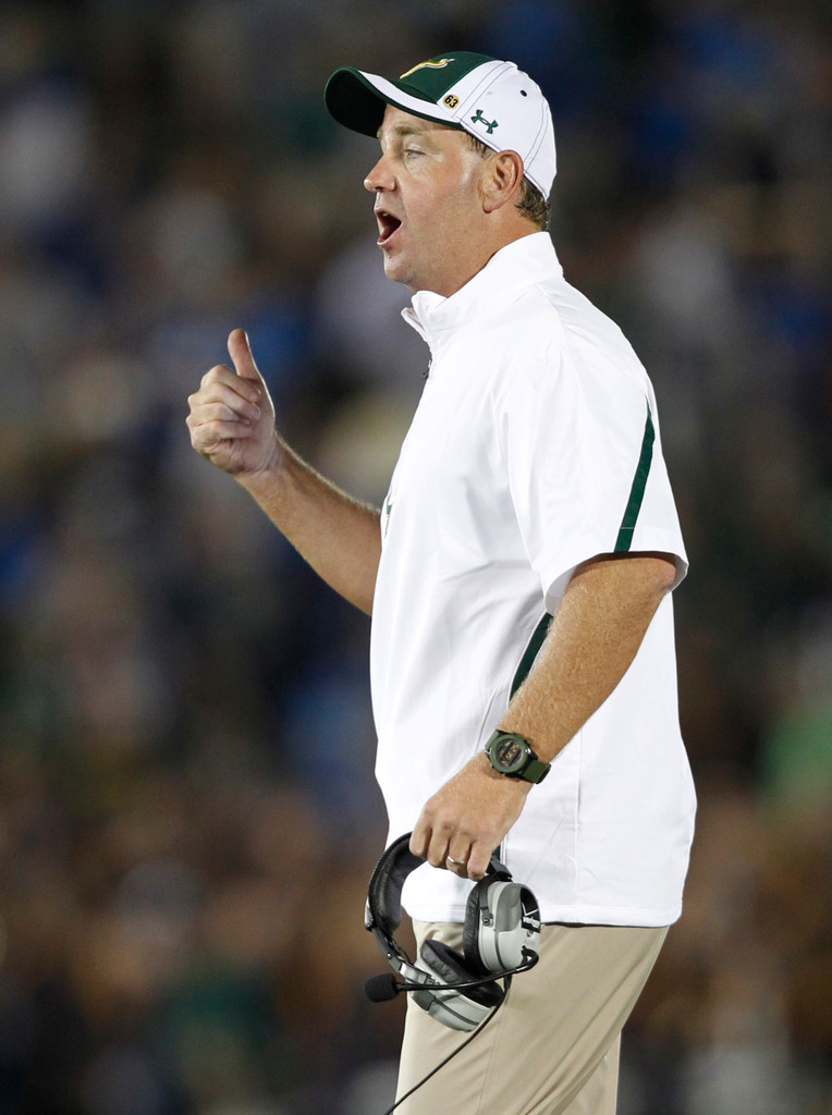 No. 16 Irish Drop Season Opener To USF, 23-20 (AP)
