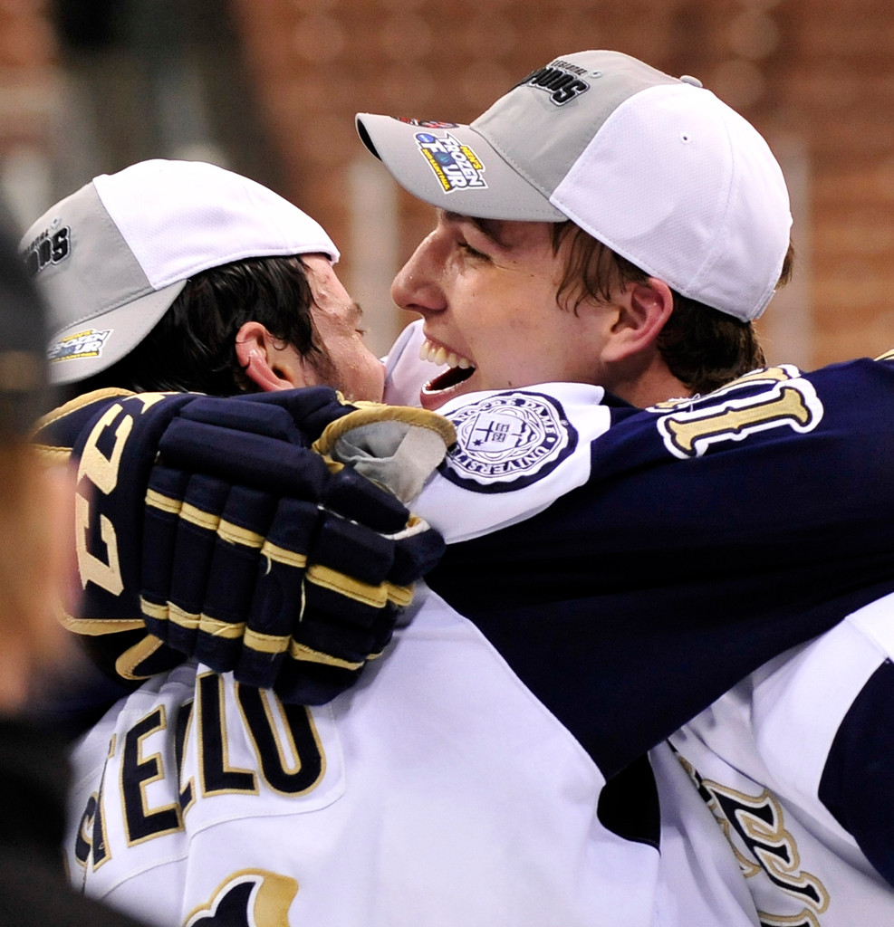 A Season in Photos: 2010-11 Notre Dame Hockey