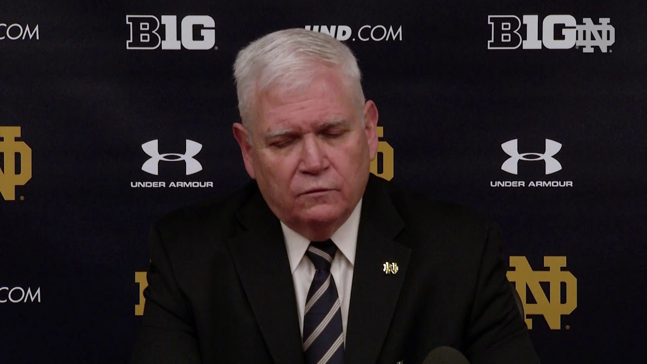 @NDHockey Jeff Jackson Post-Game Press Conference vs. Michigan State (2018)