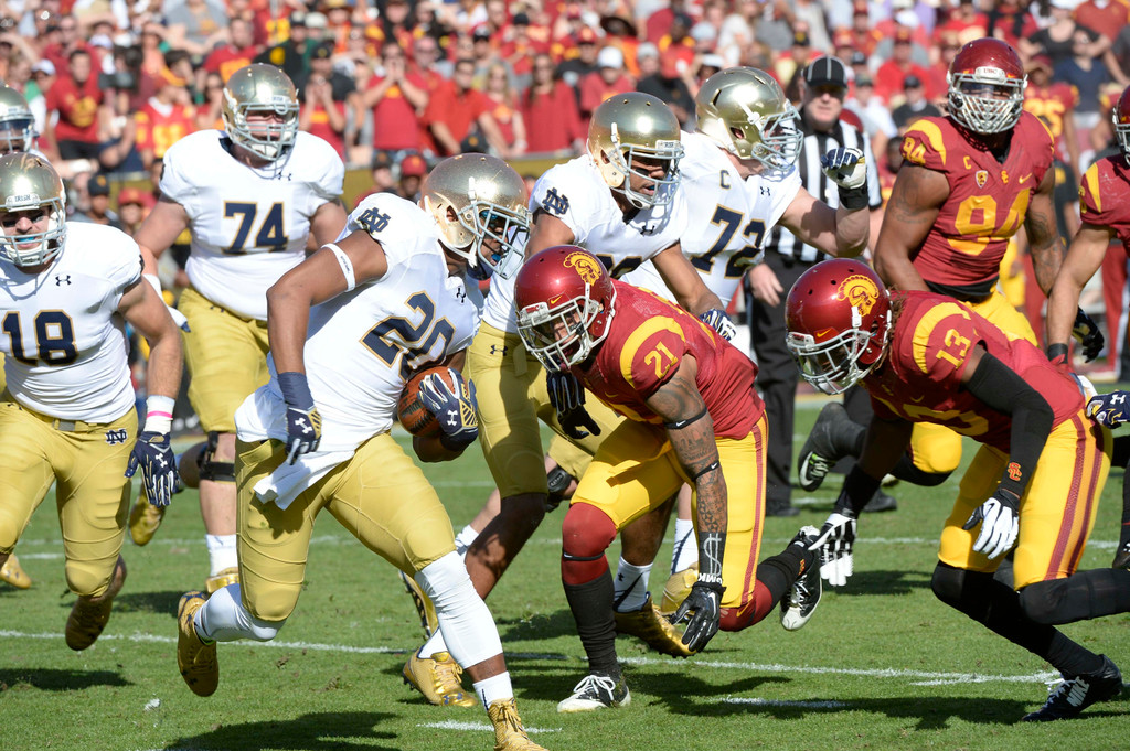 Notre Dame vs. USC: The Rivalry in Photos