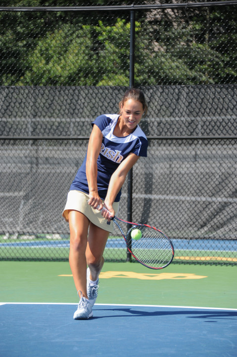 Quinn Gleason won at three singles in three sets, 7-5, 1-6, 6-2, Sunday against Indiana.