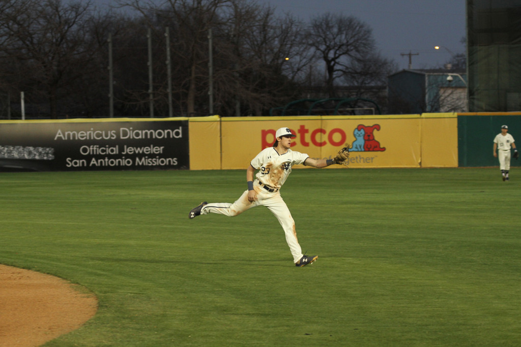 Notre Dame 14, Incarnate Word 1