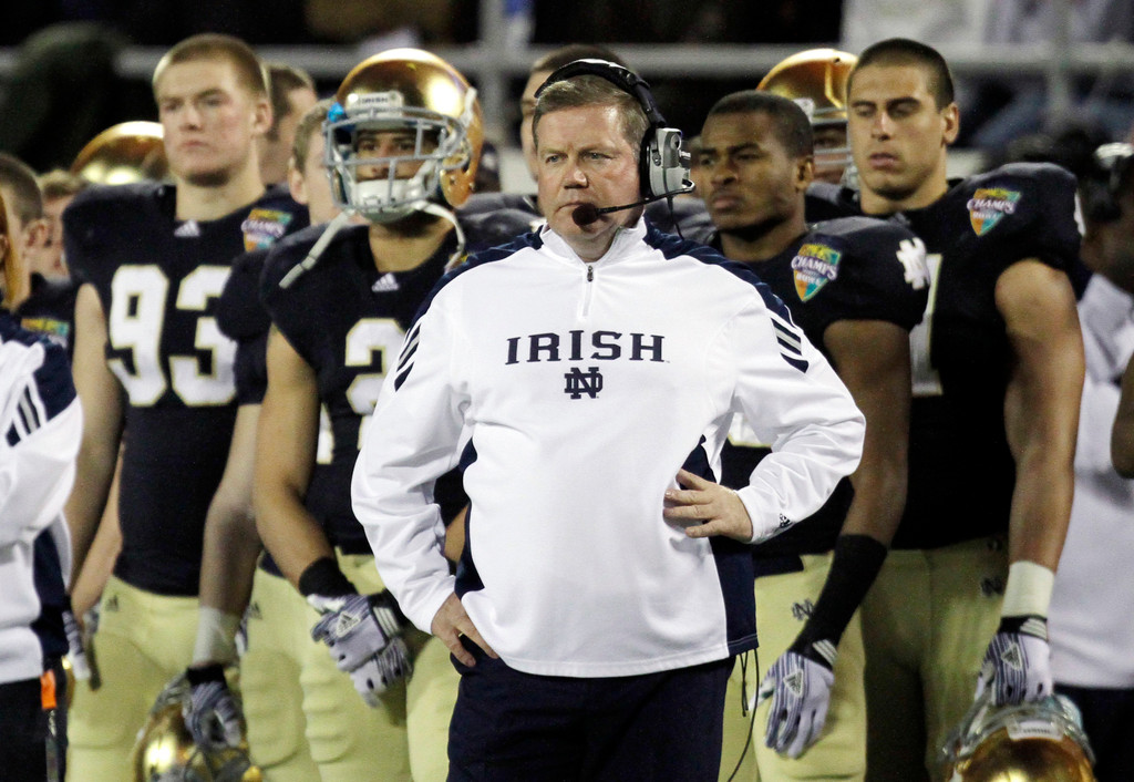 Irish Falter Down the Stretch, Lose to No. 25 FSU 18-14 (AP)