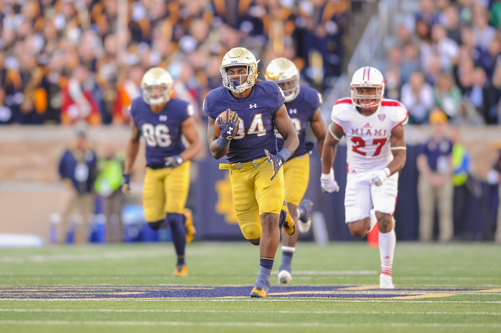 No. 22 Notre Dame def. Miami (Ohio), 52-17