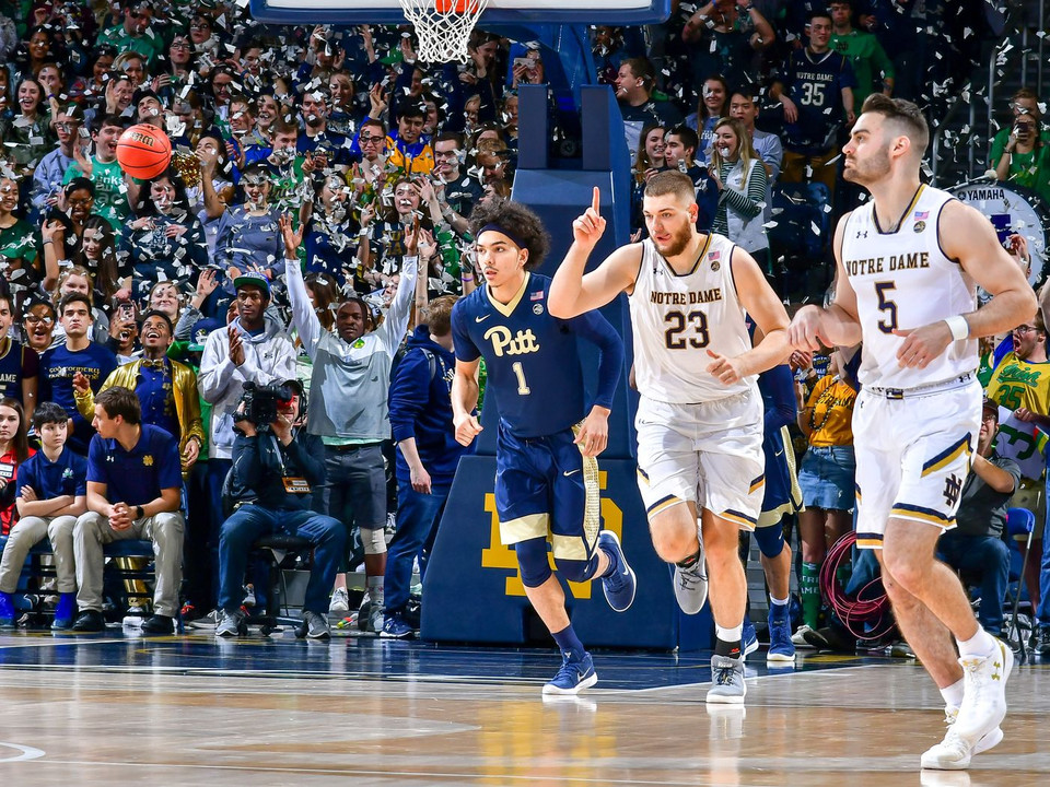 Notre Dame Fighting Irish - Official Athletics Website