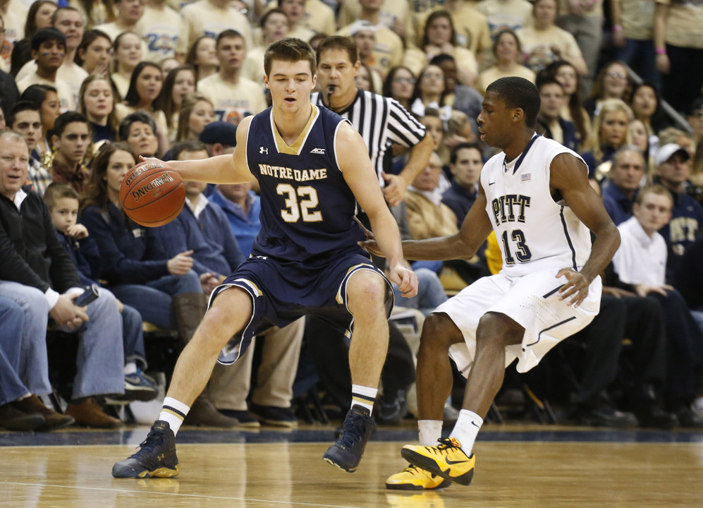 Steve Vasturia is averaging a team-high 14.7 points per game over the last three contests.