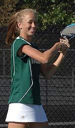 Katie Potts posted two wins for the Irish in their win over Syracuse Sunday.