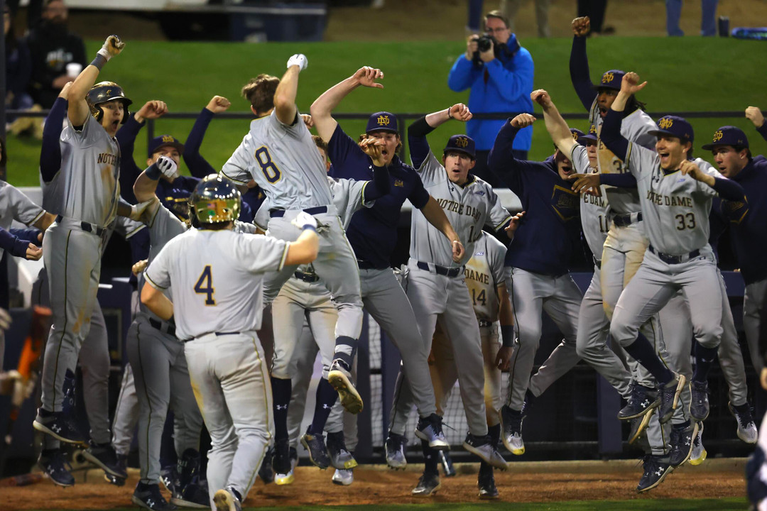 Notre Dame Fighting Irish - Official Athletics Website