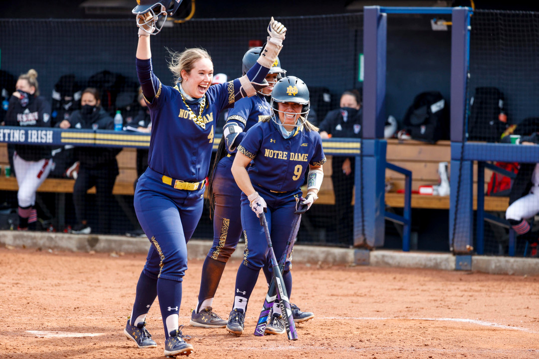 Notre Dame Fighting Irish - Official Athletics Website