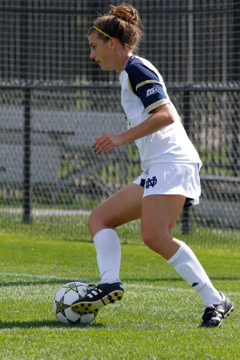 Forward Cari Roccaro became the first Notre Dame freshman in six years to be chosen as the BIG EAST Offensive Player of the Week when she earned that accolade Monday afternoon.