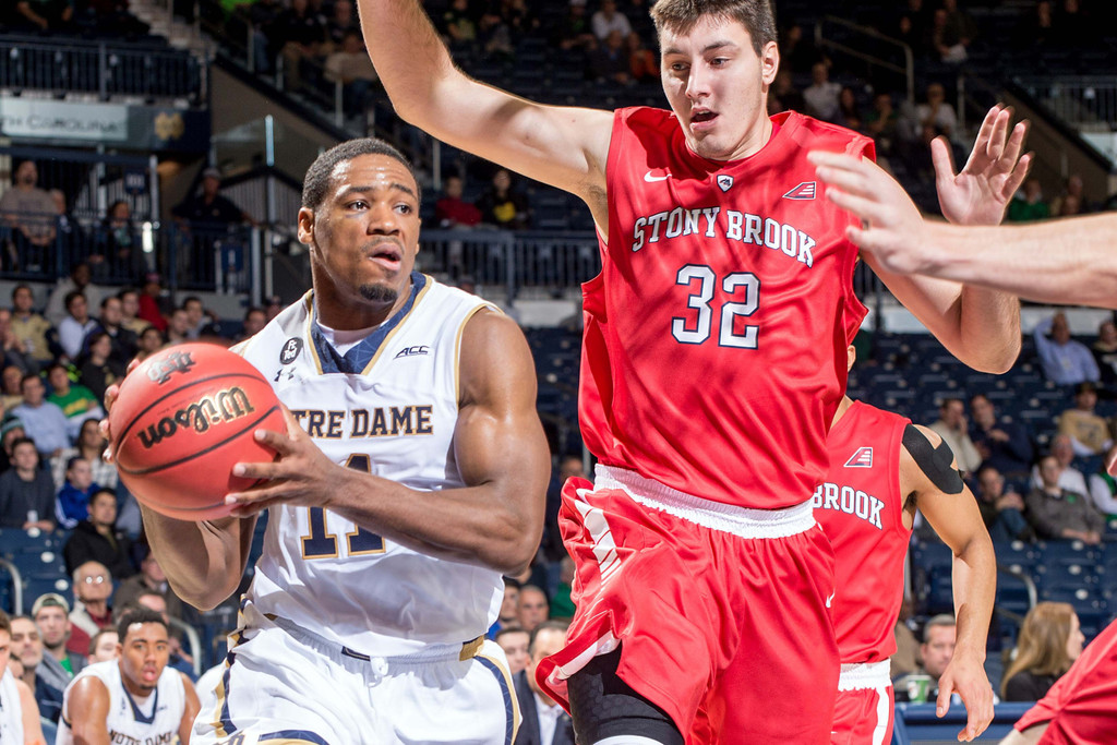 Notre Dame 86, Stony Brook 61