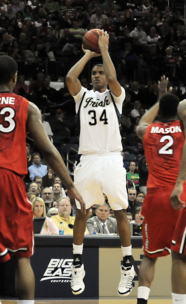 Carleton Scott tallied a career-high nine points in addition to grabbing six rebounds and blocking three shots against Louisville last Wednesday.  That was the first career start for the junior forward, who played a career-high 34 minutes in the contest.