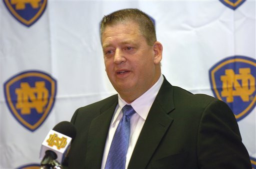 New Irish head football coach Charlie Weis will make his first public appearance at the Notre Dame - Villanova men's basketball game on Saturday.