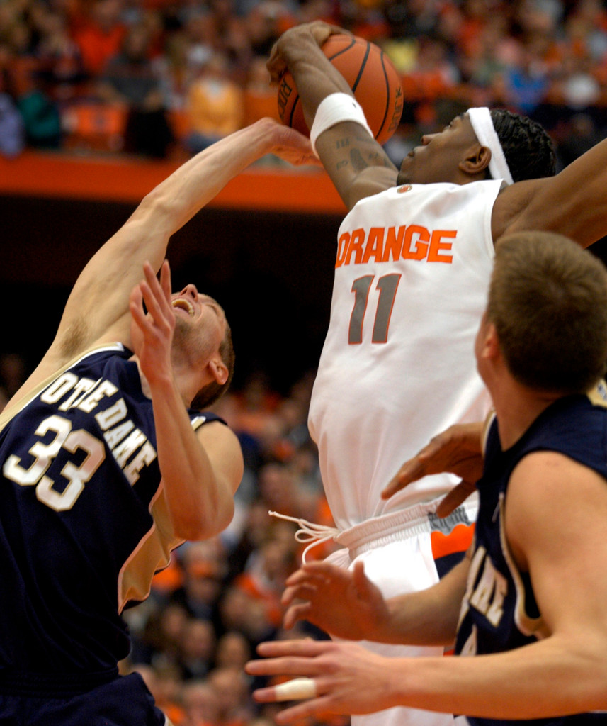 Irish Fall To Syracuse (AP)
