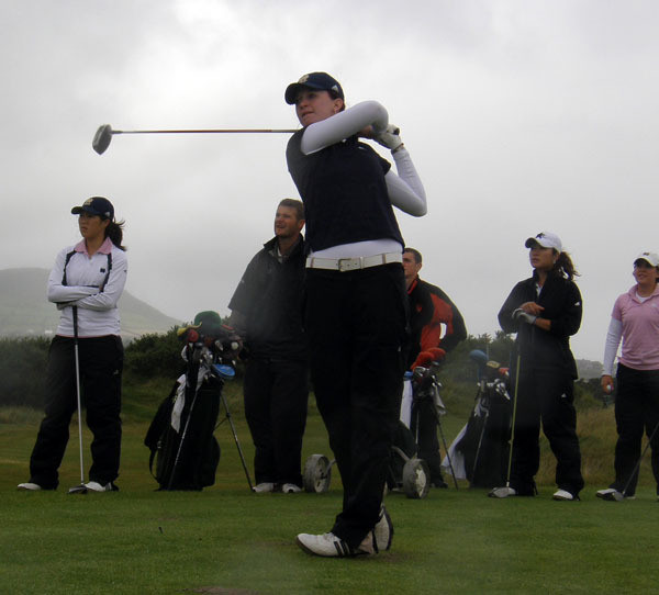 Becca Huffer notched her sixth consecutive top-15 finish of the 2009-10 season at the Central District Invitational.