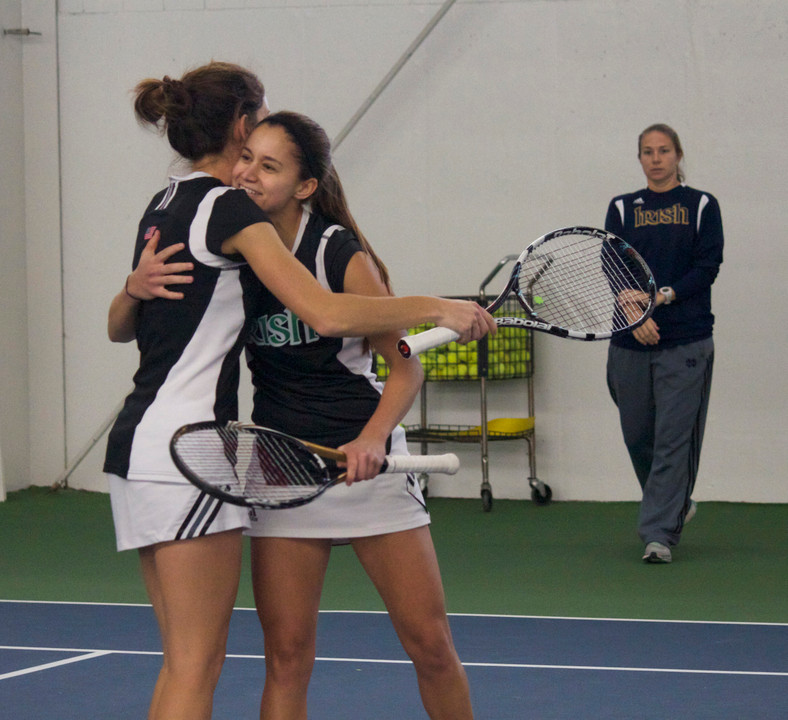 Seniors Jennifer Kellner and Julie Sabacinski