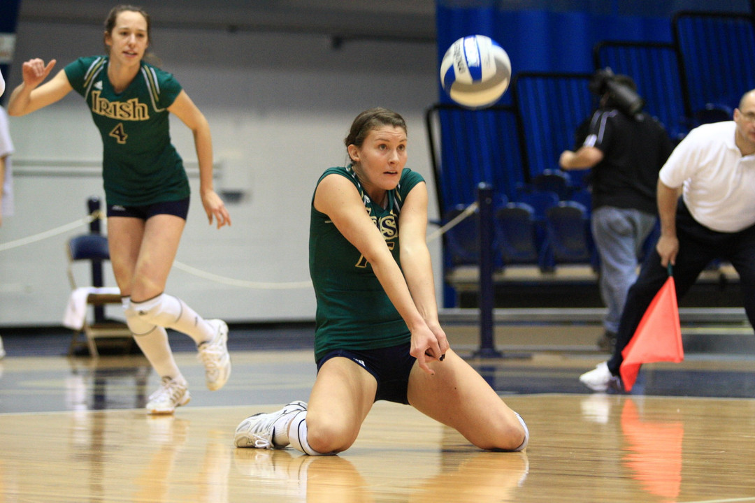 Sophomore Kristen Dealy