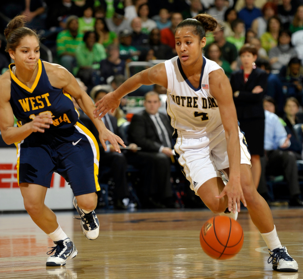 No. 4 No. 4 Notre Dame Top No. 16 West Virginia 74-66 (AP)