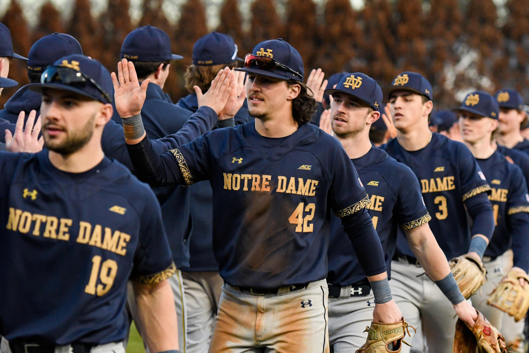Notre Dame Fighting Irish - Official Athletics Website