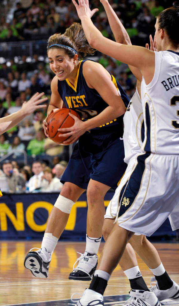 No. 4 No. 4 Notre Dame Top No. 16 West Virginia 74-66 (AP)