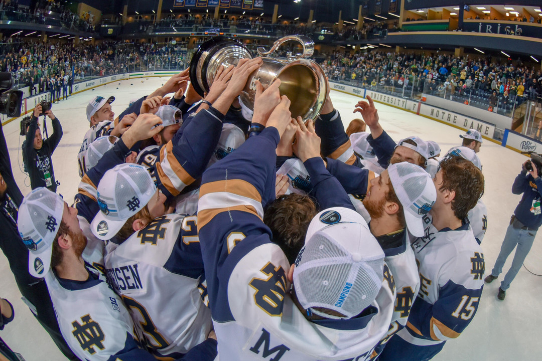 Notre Dame Fighting Irish - Official Athletics Website