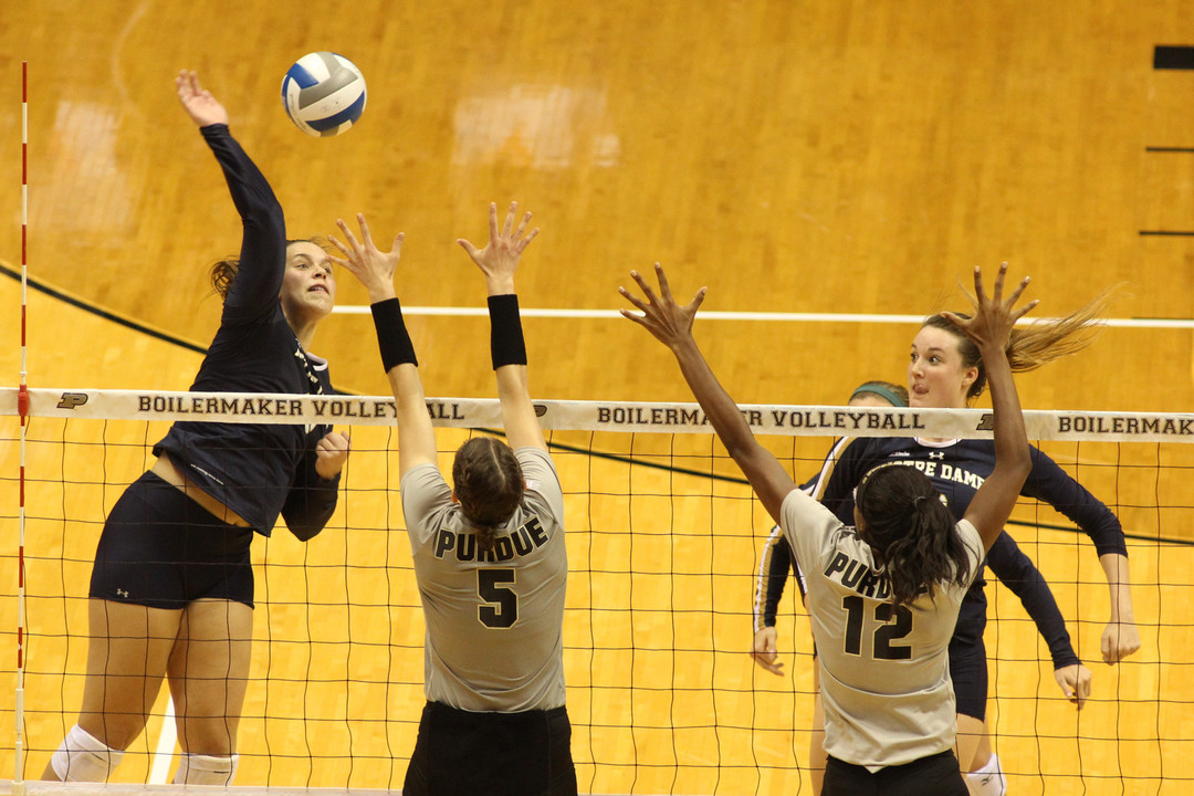 Senior Jeni Houser continues to move up the Irish career charts in several categories.