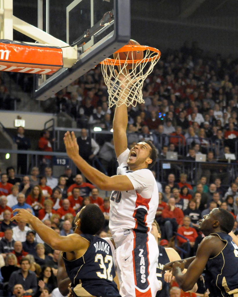 Irish Fall To No. 19 Gonzaga, 73-53 (AP)