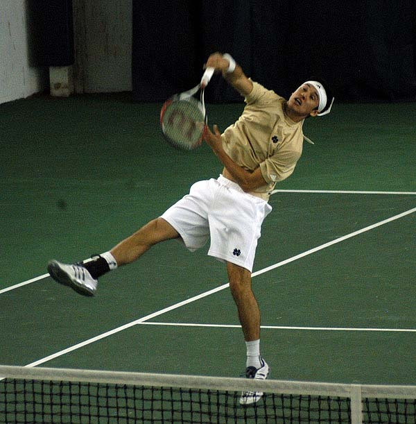 Santiago Montoya combined with Casey Watt to make a run to the consolation finals at the prestigious Pacific Coast Doubles tournament.