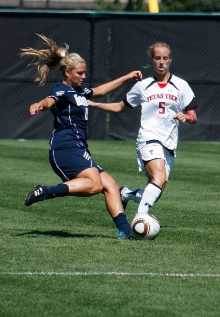 A Championship Season in Photos: 2010 Notre Dame Women's Soccer