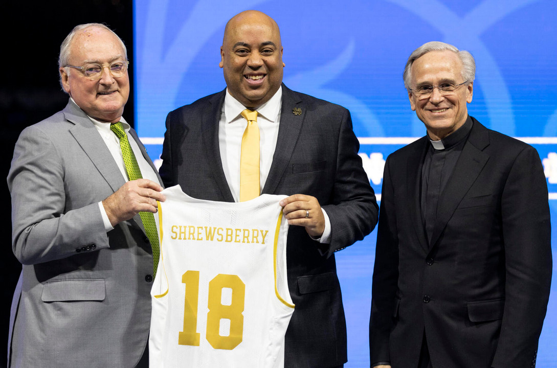 Notre Dame Fighting Irish - Official Athletics Website