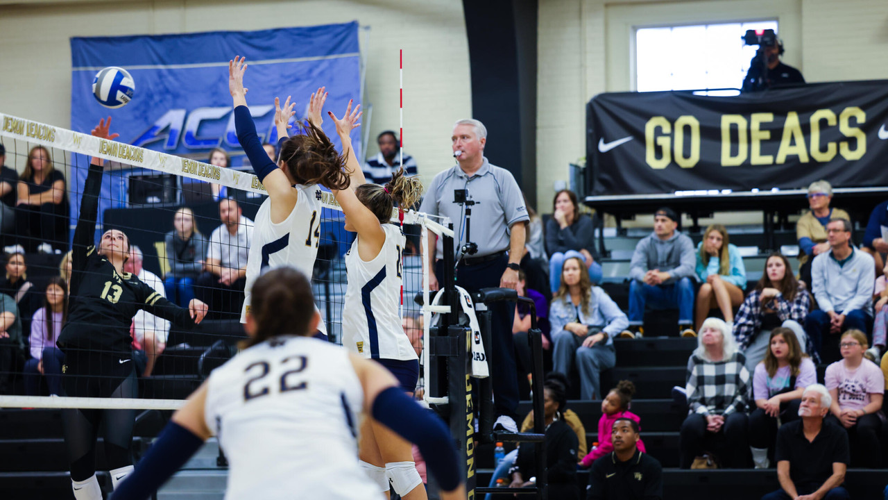 Notre Dame Fighting Irish - Official Athletics Website