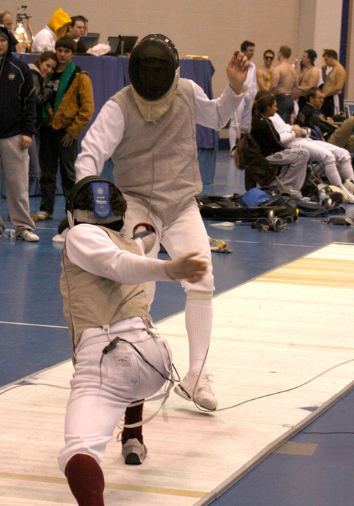 Foilist Grant Hodges finished the Duke Duals with a record of 6-3.