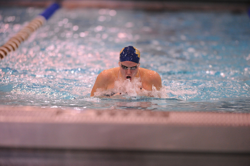 Valparaiso and Wisconsin Dual Meets - Nov. 15-16, 2013