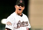 Brad Lidge will let his arm do the talking on the mound but also will take some time to share some thoughts from the World Baseball Classic, in a series of exclusive diary entries for und.com.
