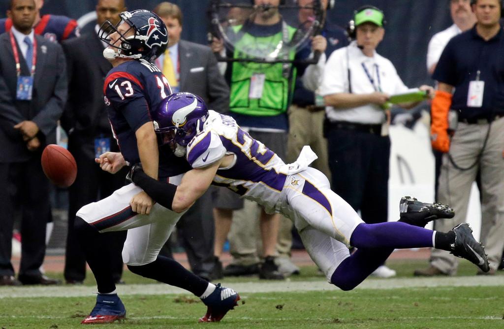 Former Irish Players in the NFL - 2012 (AP)