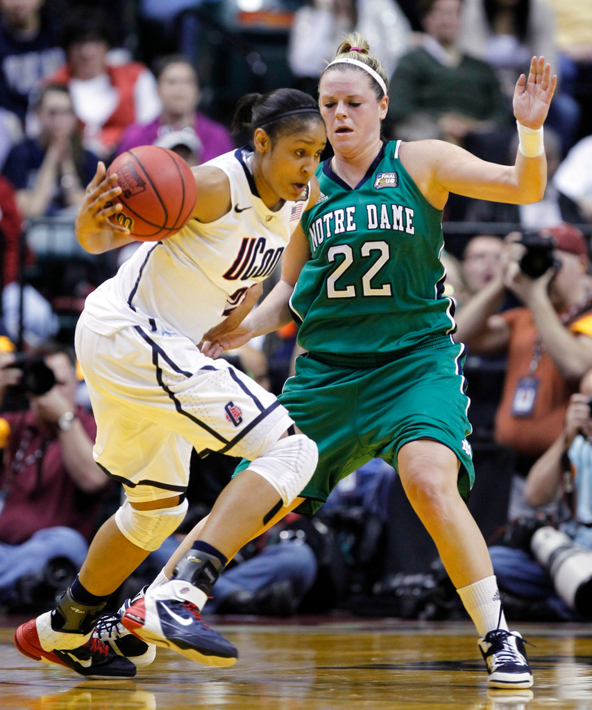 Irish Advance to Final, Topple Top-Ranked UConn 72-63 (AP)