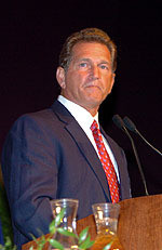 Joe Theismann will help kickoff the 2011 Notre Dame Football Fantasy Camp